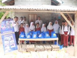 Bagikan Bansos untuk Anak Yatim dan Warga Sekitar, Lapas Pasir Pangarayan Wujudkan “Pemasyarakatan Pasti Bermanfaat untuk Masyarakat”