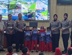 Ditlantas Polda Riau Tanamkan Budaya Tertib Berlalu Lintas dan Peduli Lingkungan Lewat Program POLSANAK dan Green Policing